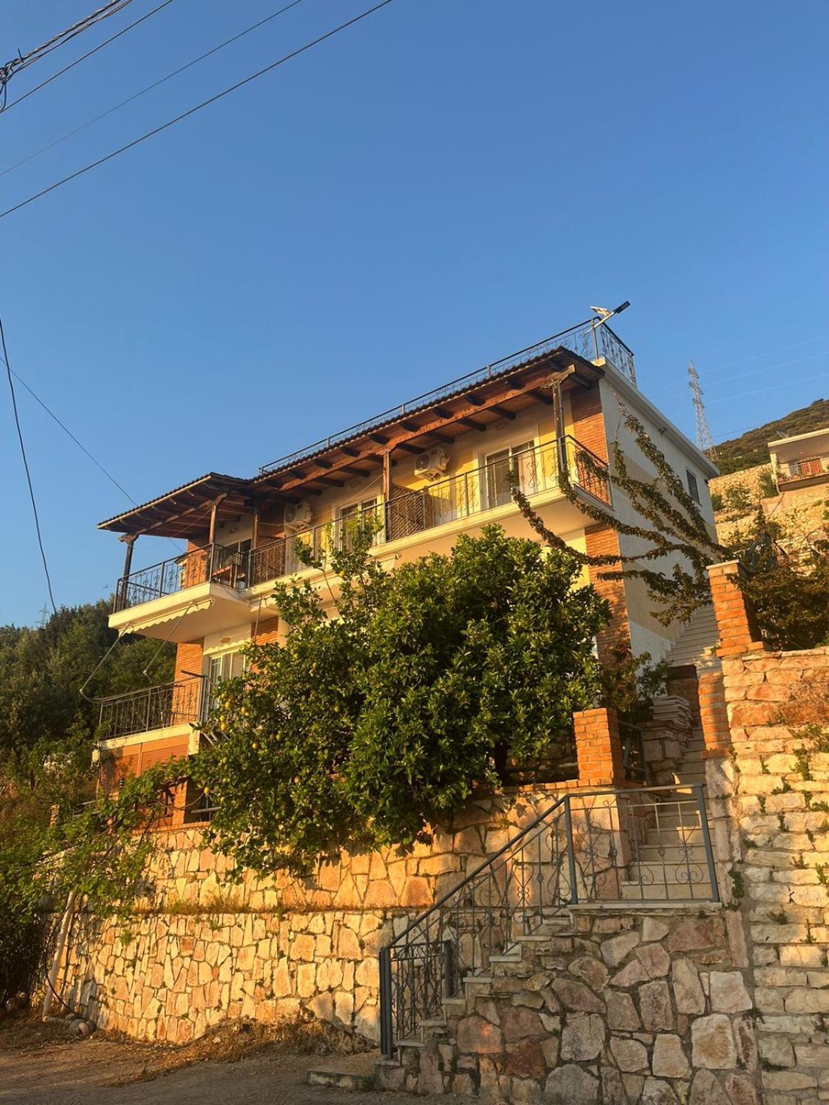 Evita'S House Lukovë Dış mekan fotoğraf
